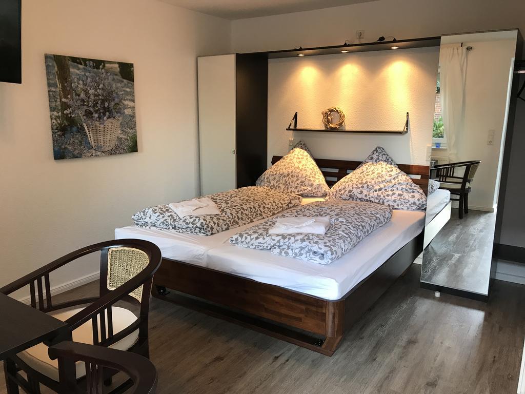 Hotel Leezdorfer Hof Extérieur photo